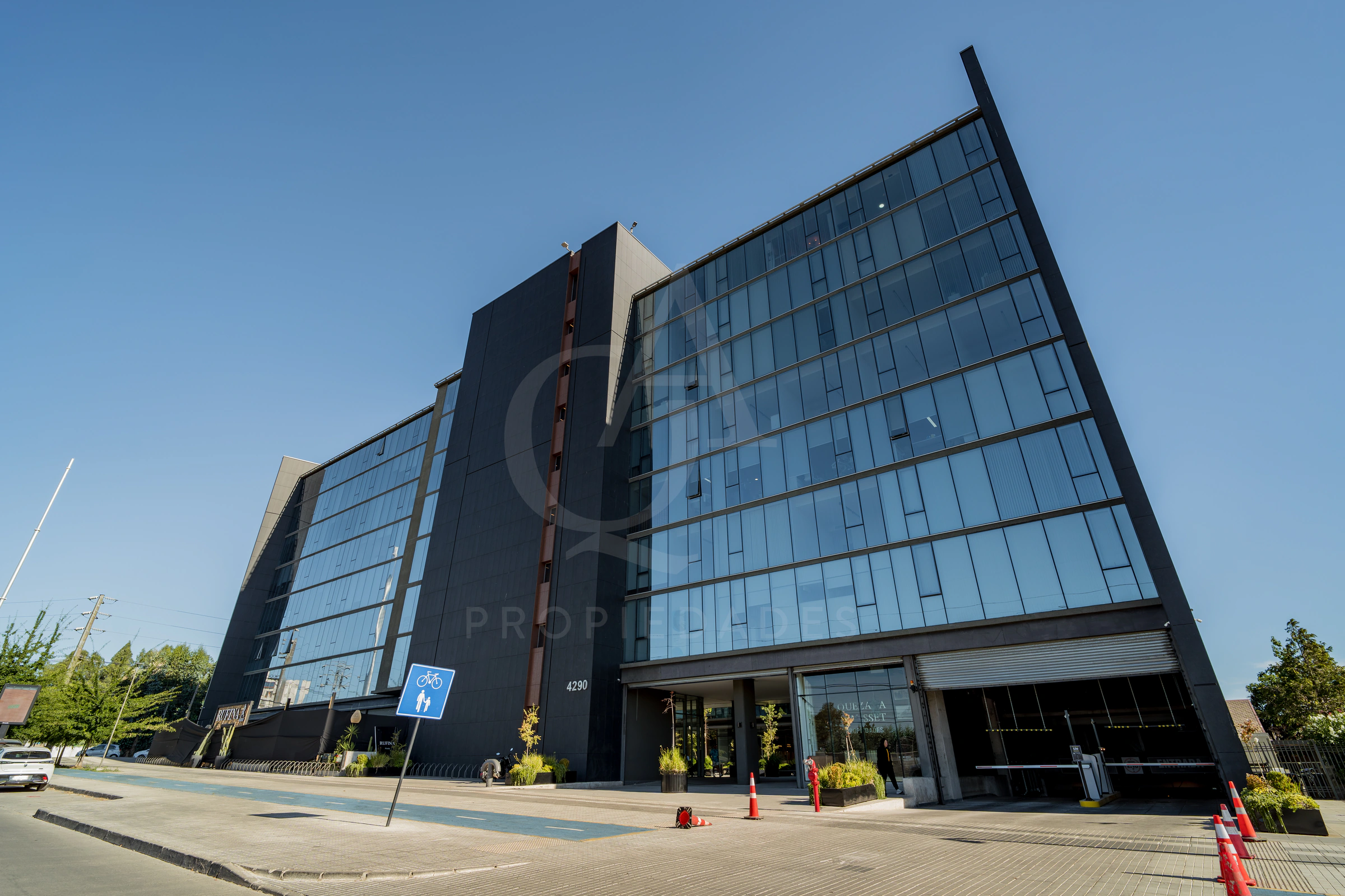 Oficina en venta en Talca - Box odontológico en venta, Centro Pichimapu, Las Rastras.