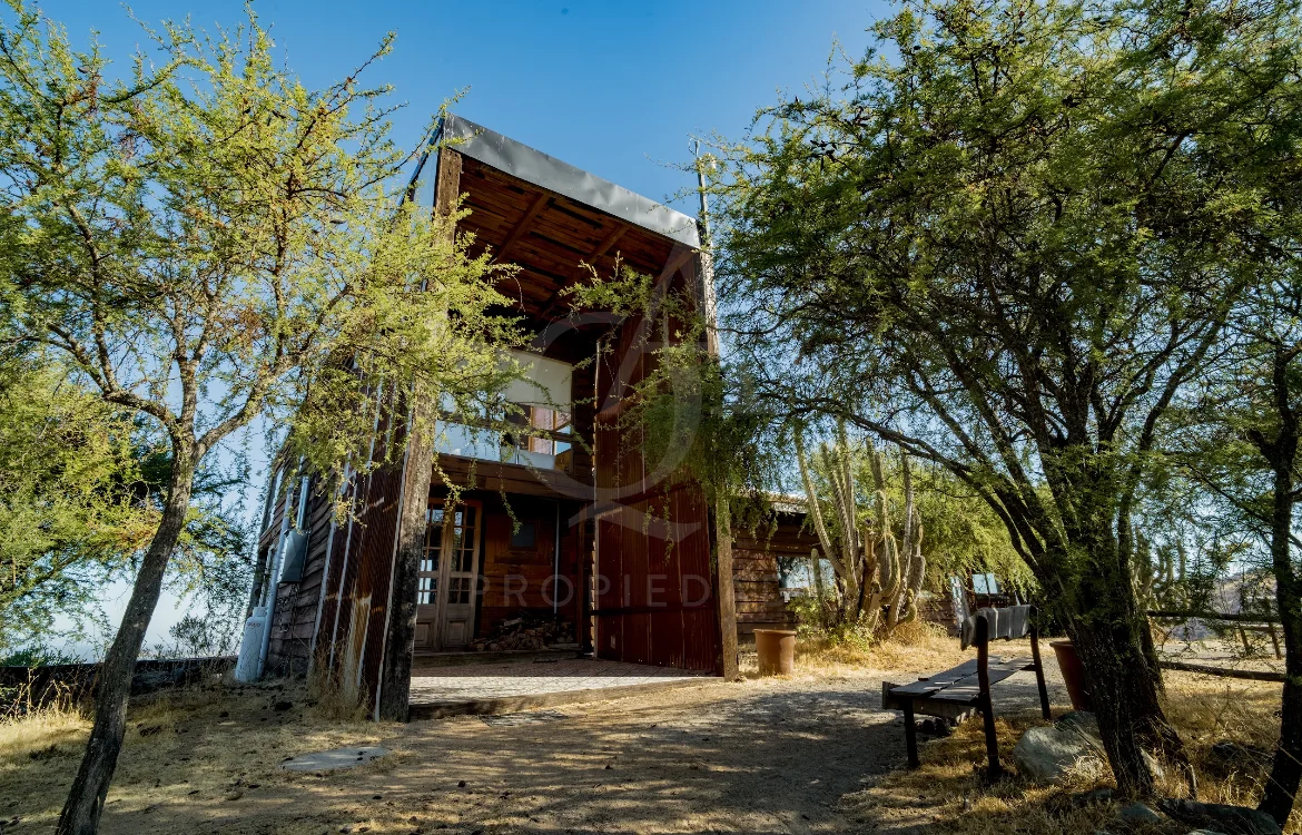 Casa en arriendo en Talca - Casa En Arriendo, Camino Los Cristales, Santa Marìa De Buenavista, Talca.