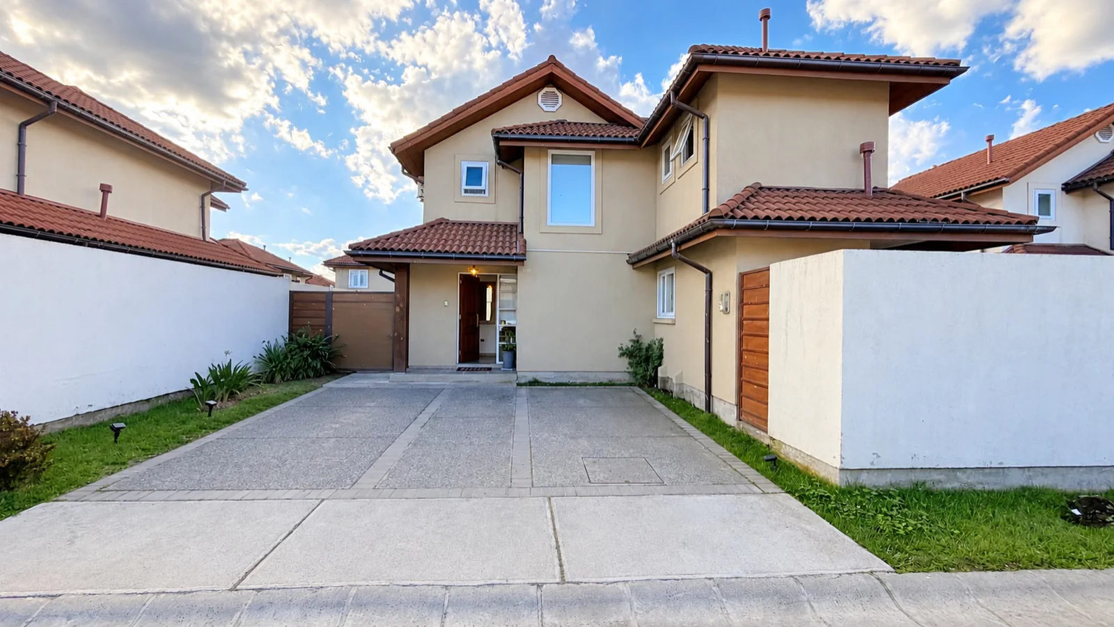 Casa en arriendo en Talca - Casa en Arriendo, Condominio Estancia las Rastras, Talca.