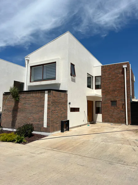 Casa en arriendo en Talca - Casa en Arriendo, Condominio Townhouse, Las Rastras, Talca.