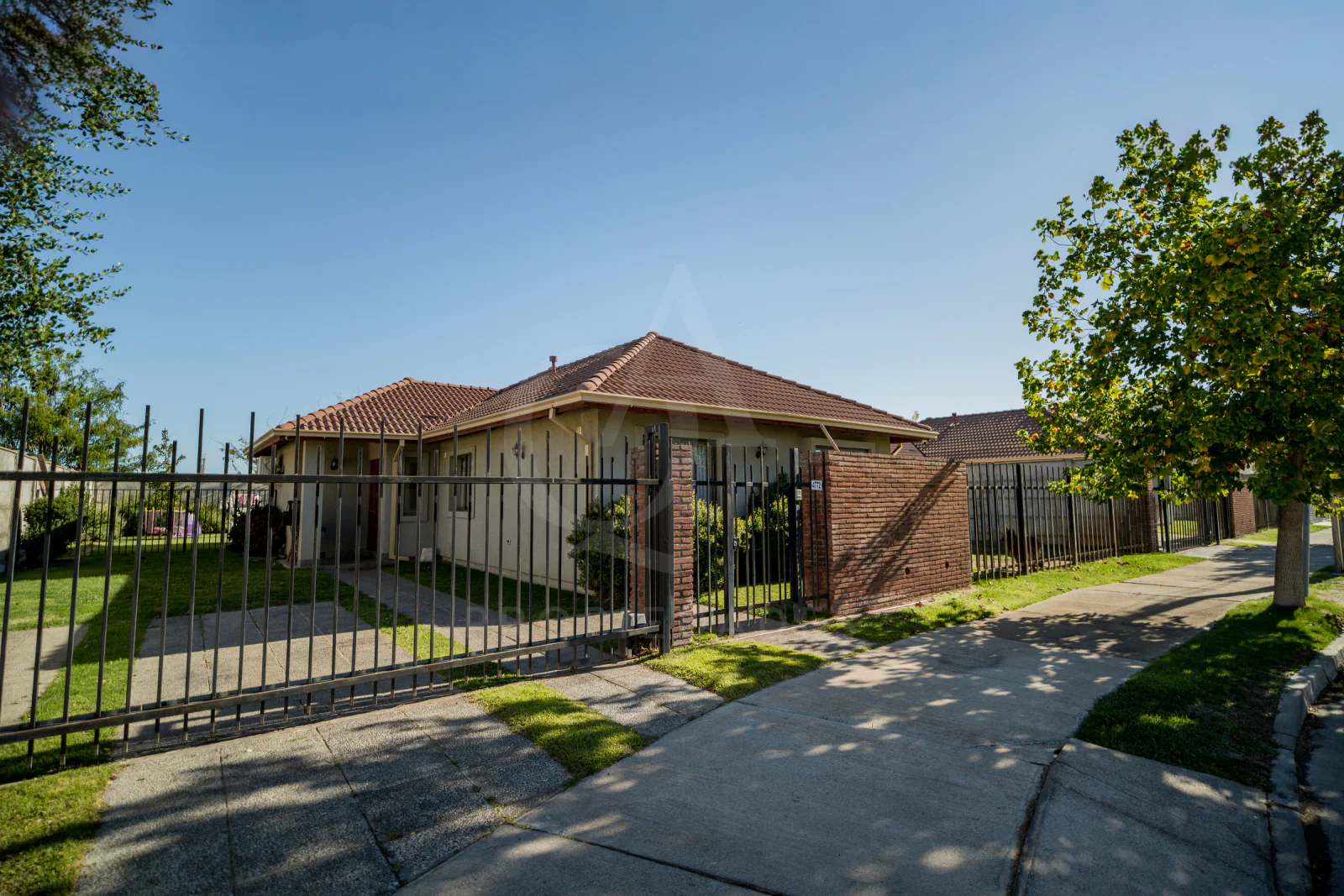 Casa en venta en Talca - Casa en venta, Condominio Parcelas Hacienda Esmeralda, Las Rastras.