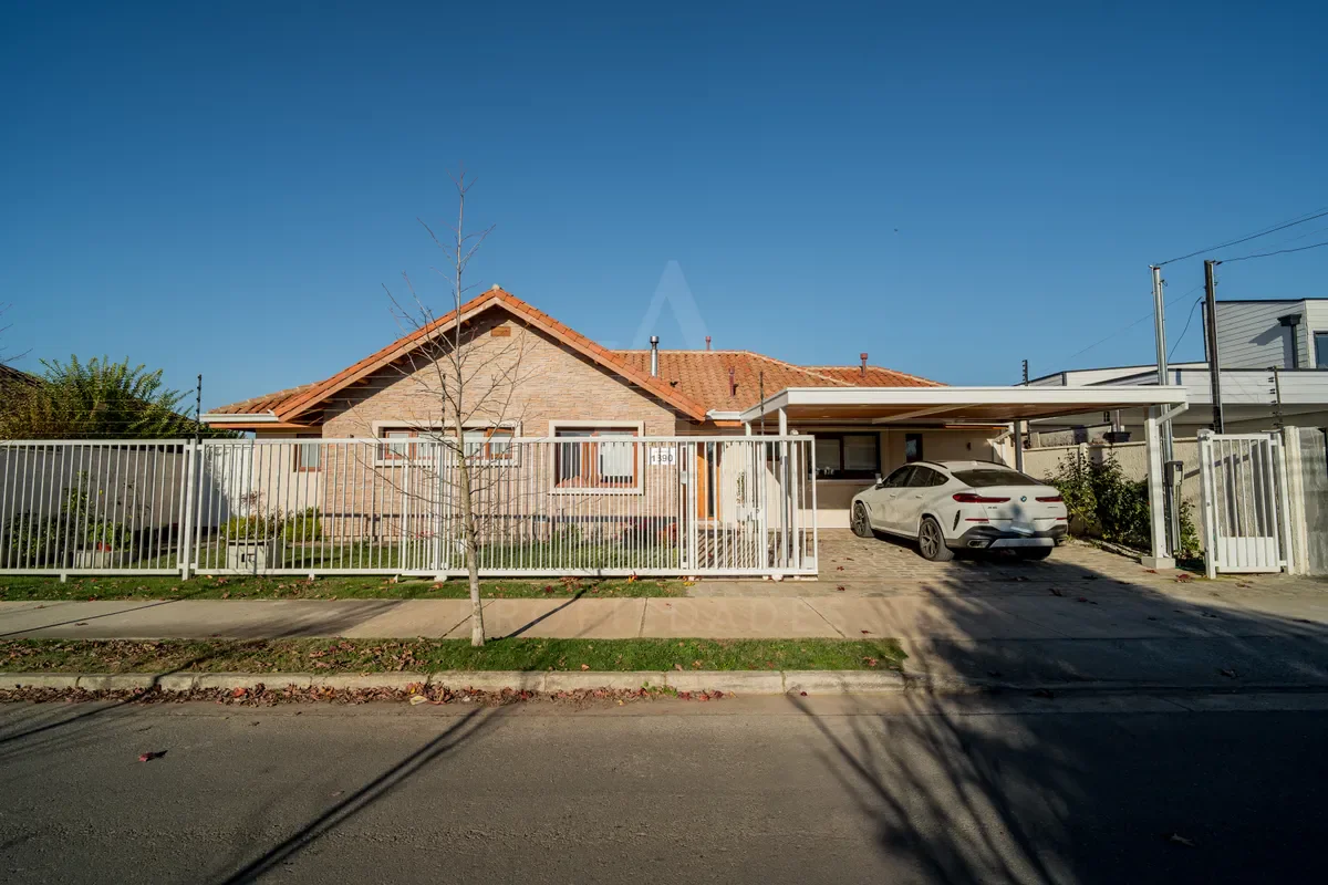 Casa En Venta en Viña Esmeralda, en Las Rastras, Talca - Imagen 1 de 18