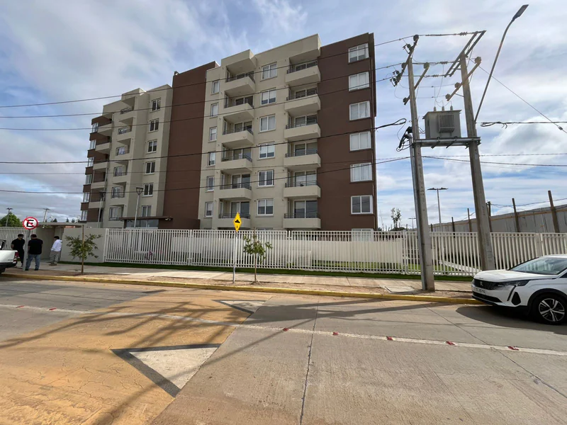 Departamento en arriendo en Talca - Departamento en Arriendo, Edificio Hacienda Esmeralda III, Las Rastras, Talca.