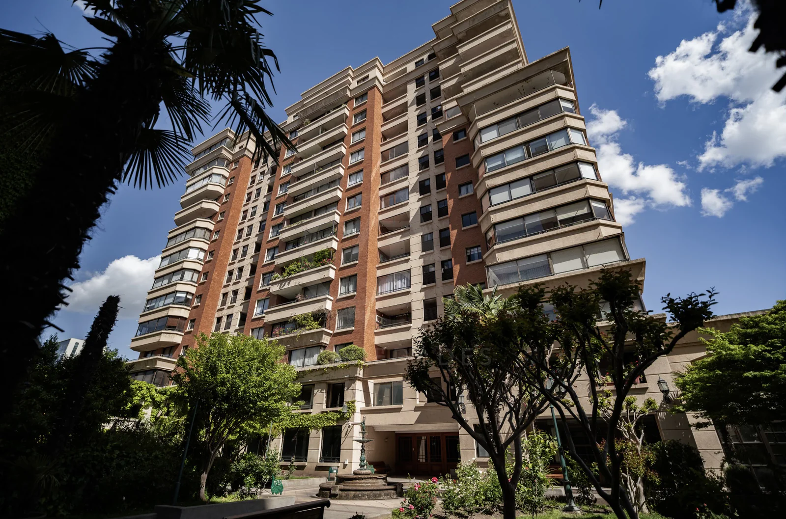 Departamento en Venta, Edificio Los Dominicos, 2 Sur, Talca. - Imagen 1 de 19